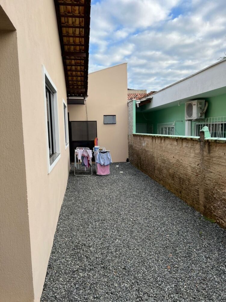 Casa à venda com 3 quartos, 180m² - Foto 17