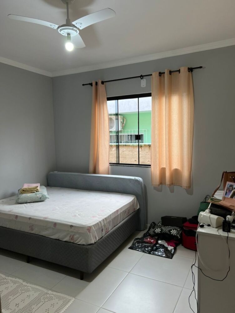 Casa à venda com 3 quartos, 180m² - Foto 9