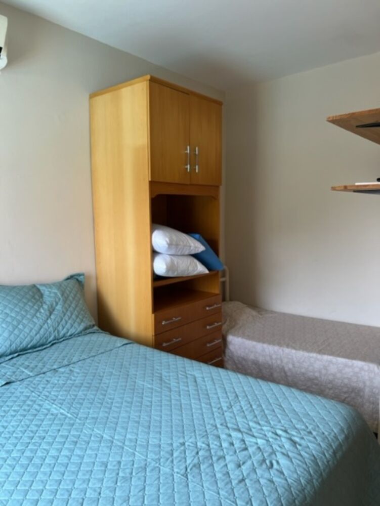 Casa, 4 quartos, 180 m² - Foto 1