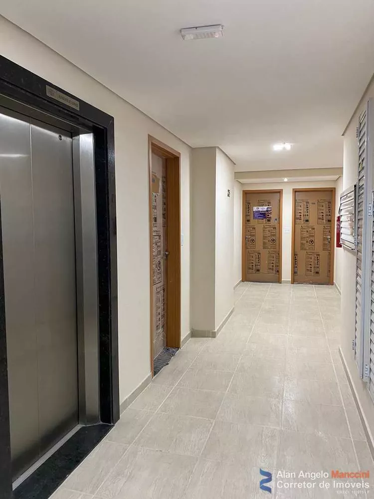 Apartamento à venda com 2 quartos, 70m² - Foto 9