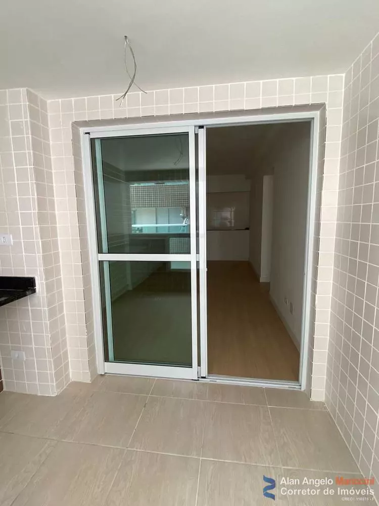 Apartamento à venda com 2 quartos, 70m² - Foto 11