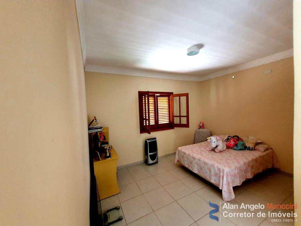 Sobrado à venda com 4 quartos, 150m² - Foto 4
