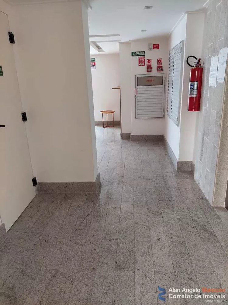 Apartamento à venda com 1 quarto, 40m² - Foto 7