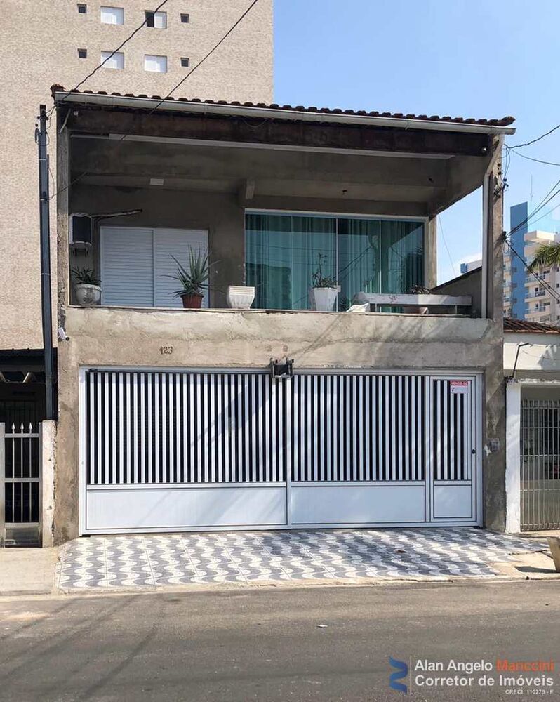 Sobrado, 3 quartos, 220 m² - Foto 1