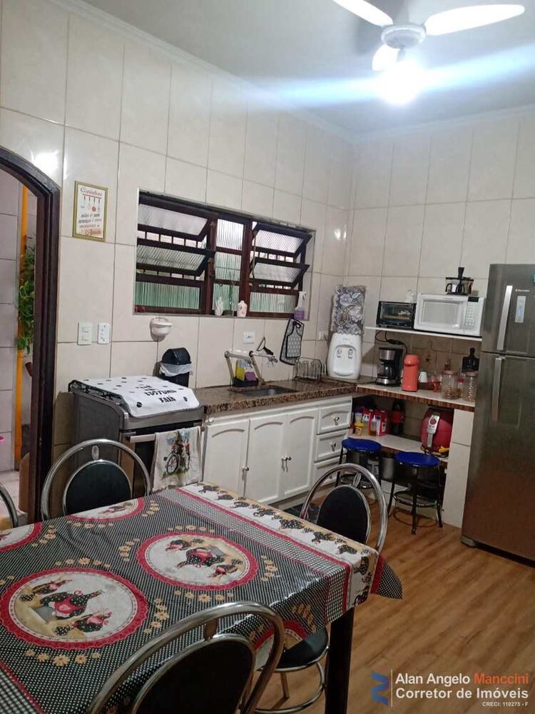 Casa à venda com 2 quartos, 110m² - Foto 16