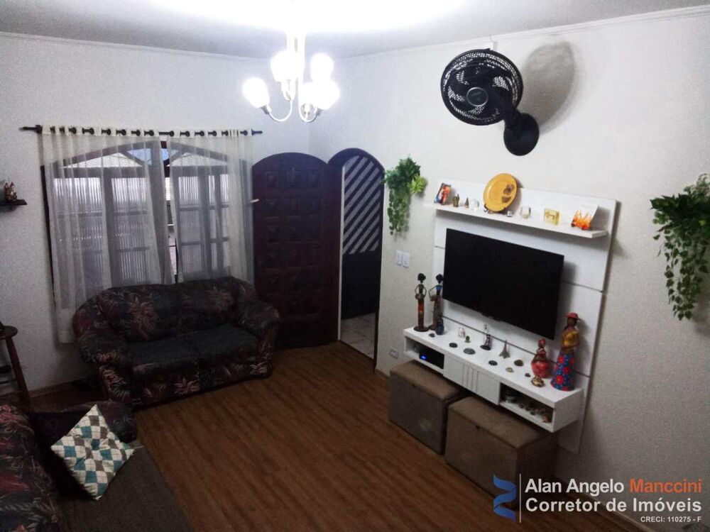 Casa à venda com 2 quartos, 110m² - Foto 7