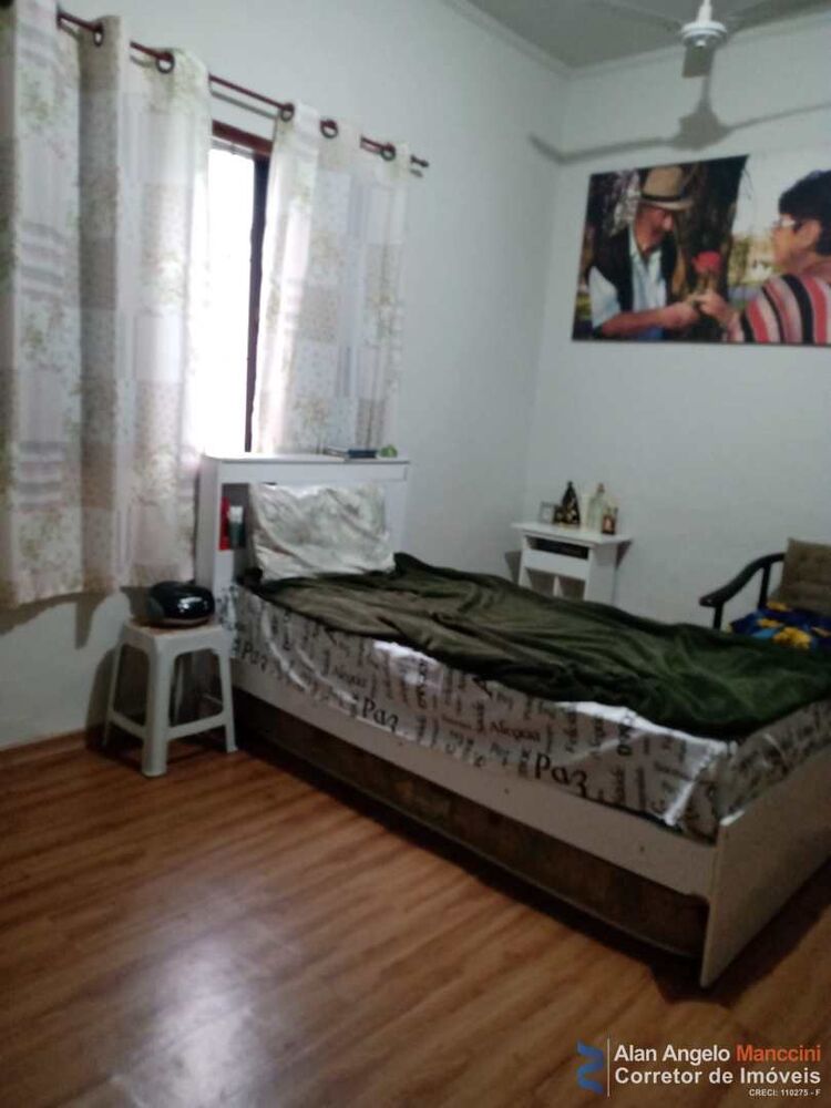 Casa à venda com 2 quartos, 110m² - Foto 8