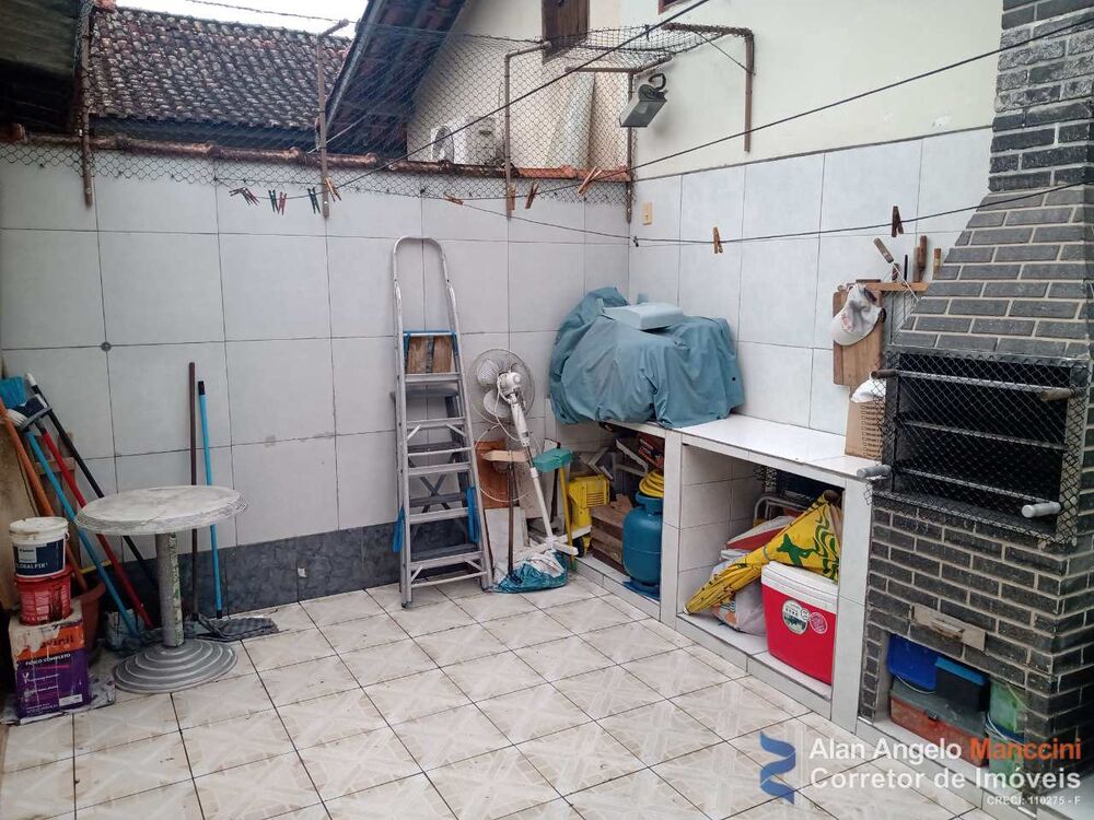 Casa à venda com 2 quartos, 110m² - Foto 24