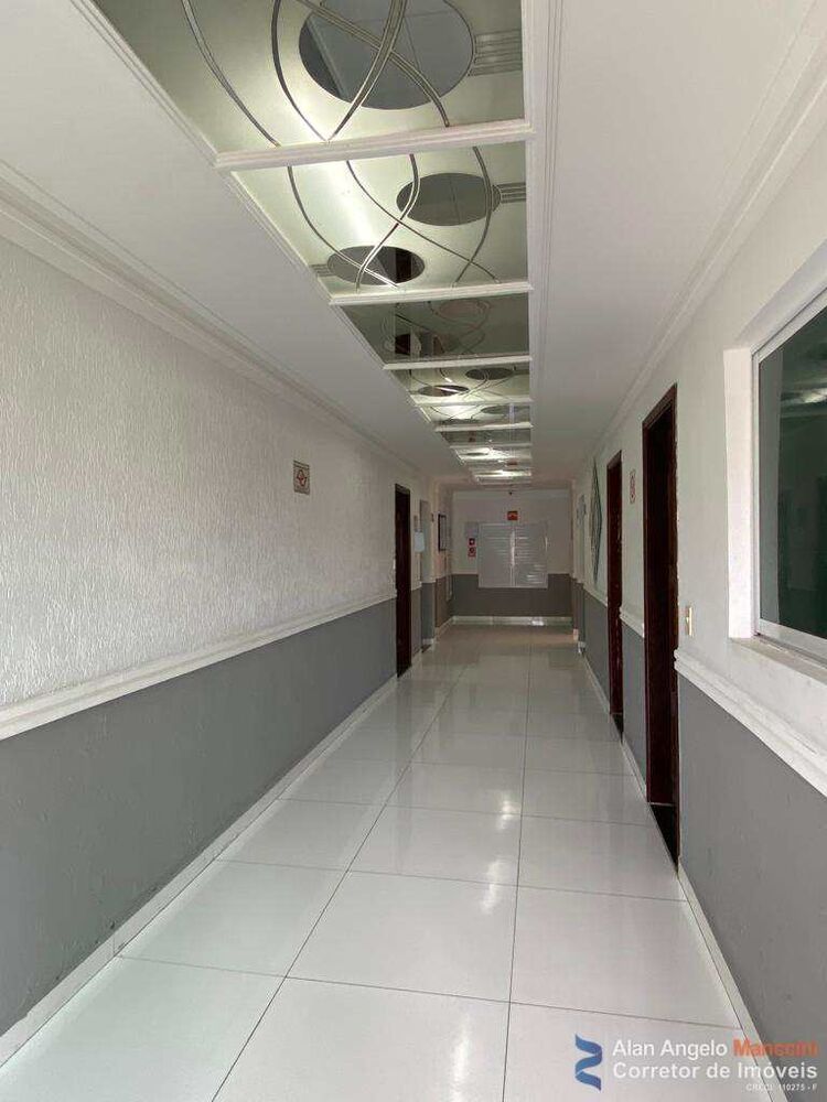 Apartamento à venda com 2 quartos, 68m² - Foto 1