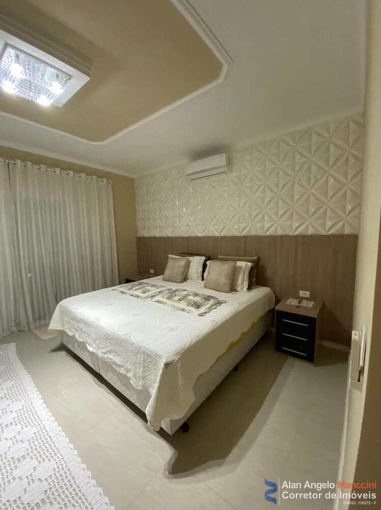 Sobrado à venda com 5 quartos, 300m² - Foto 13
