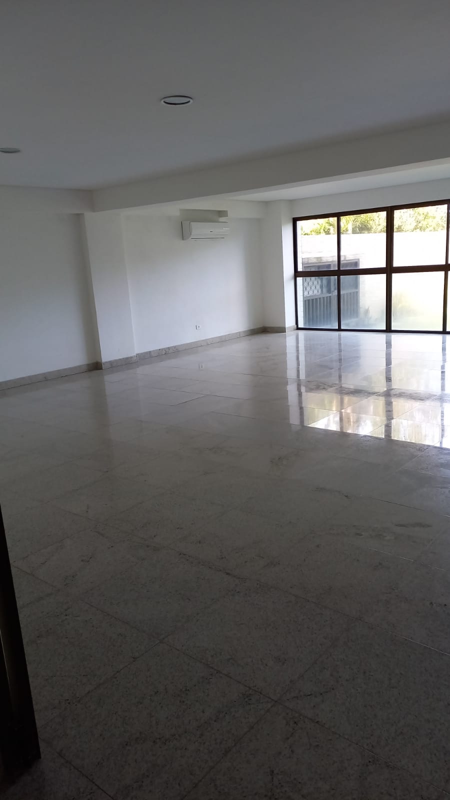 Apartamento à venda com 2 quartos, 57m² - Foto 22