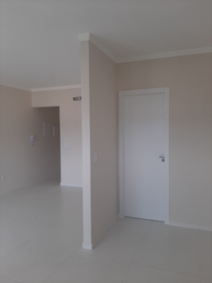 Apartamento à venda com 2 quartos, 76m² - Foto 5