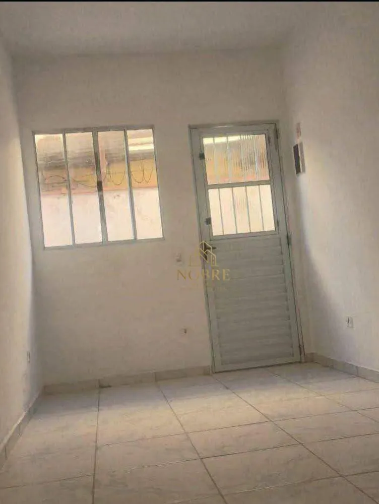 Casa, 2 quartos, 70 m² - Foto 1