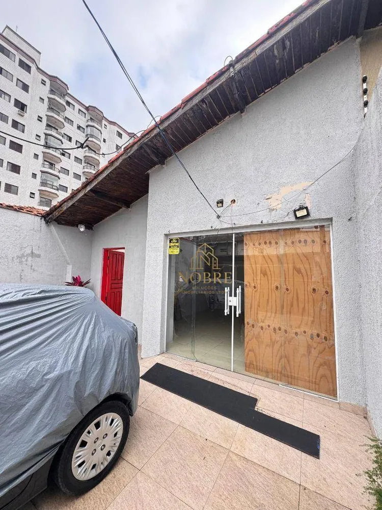 Casa, 1 quarto, 235 m² - Foto 3