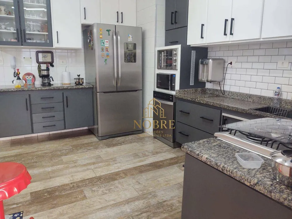 Apartamento, 3 quartos, 136 m² - Foto 10