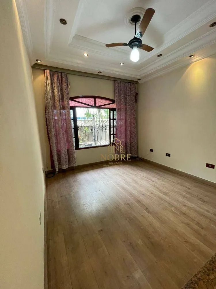 Casa, 3 quartos, 151 m² - Foto 4
