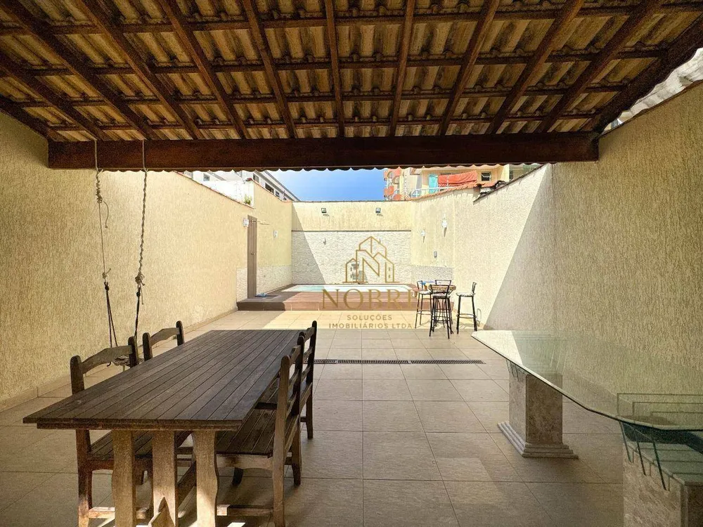 Sobrado, 3 quartos, 400 m² - Foto 5