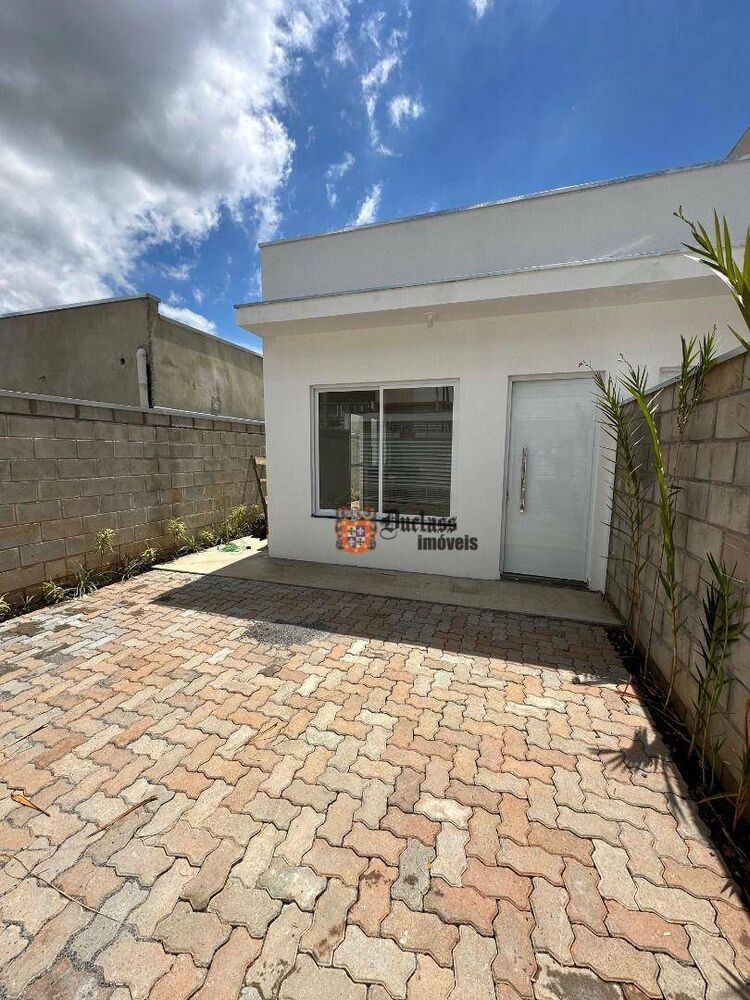 Casa à venda com 3 quartos, 90m² - Foto 3