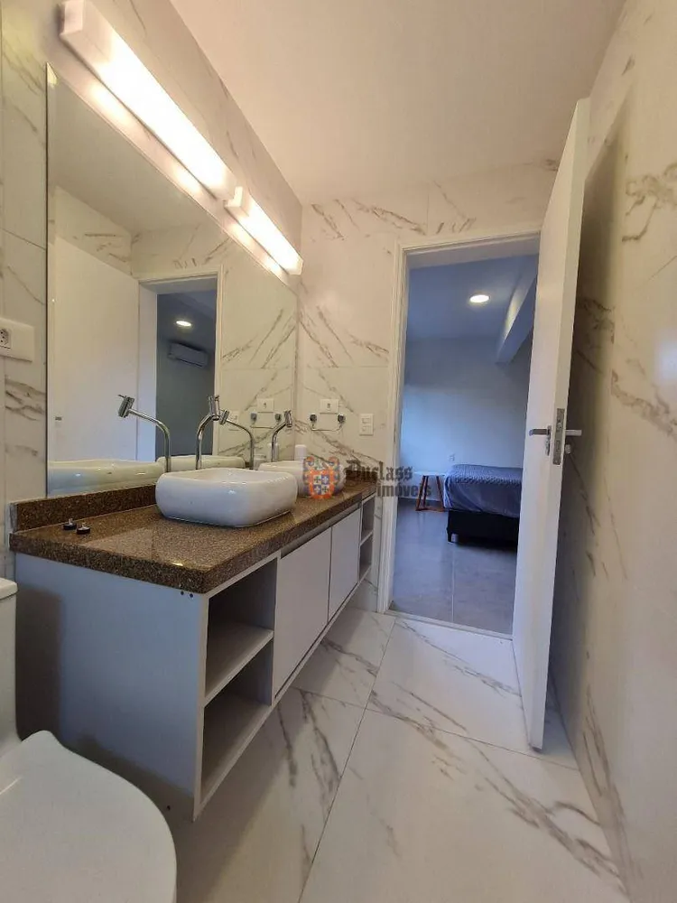 Sobrado, 3 quartos, 206 m² - Foto 8