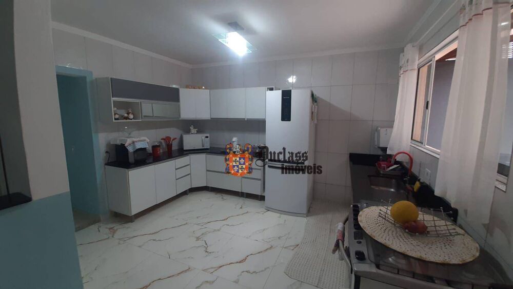 Sobrado, 5 quartos, 340 m² - Foto 2