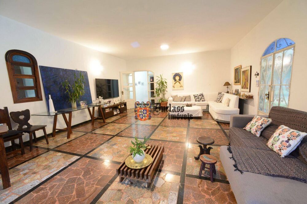 Casa, 6 quartos, 259 m² - Foto 2