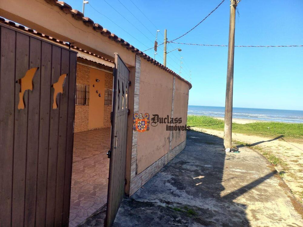 Casa à venda com 3 quartos, 180m² - Foto 4