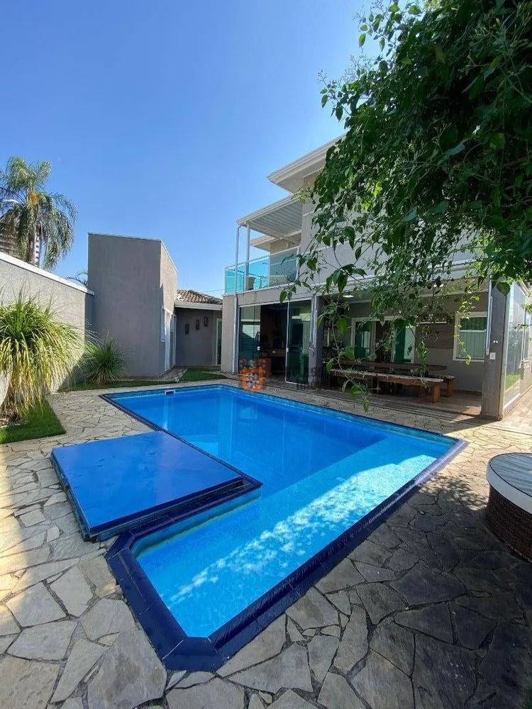 Sobrado, 4 quartos, 268 m² - Foto 3