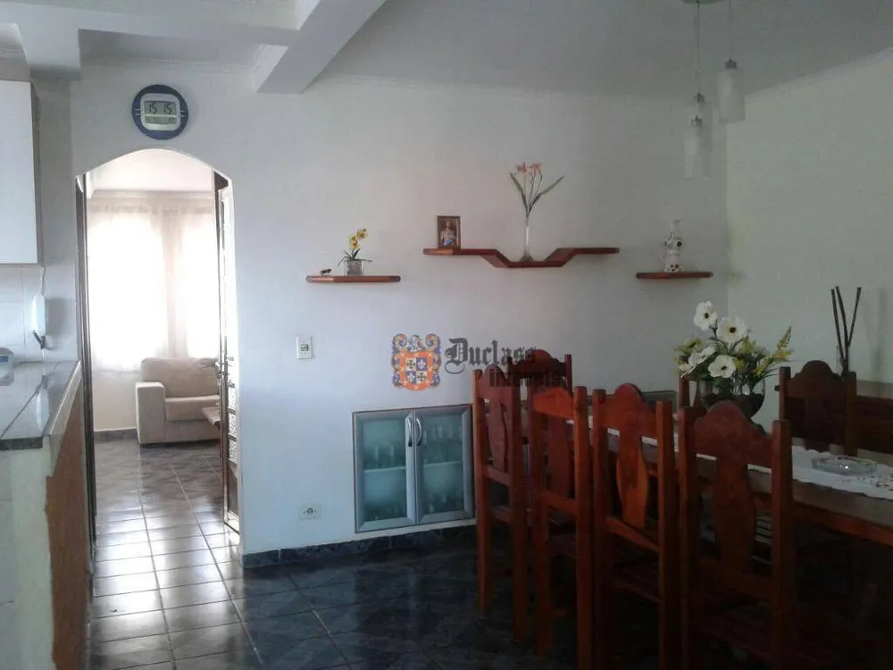 Sobrado, 4 quartos, 300 m² - Foto 1