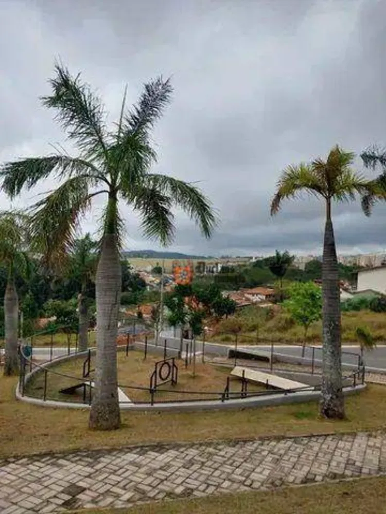 Terreno, 328 m² - Foto 1