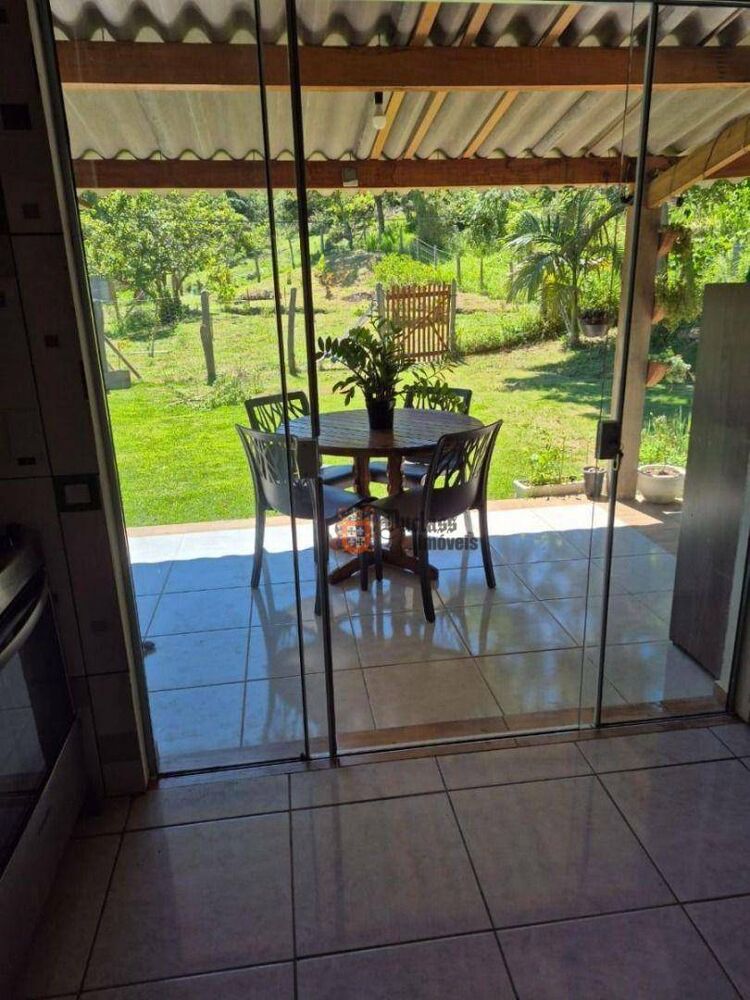 Chácara à venda com 2 quartos, 120m² - Foto 7