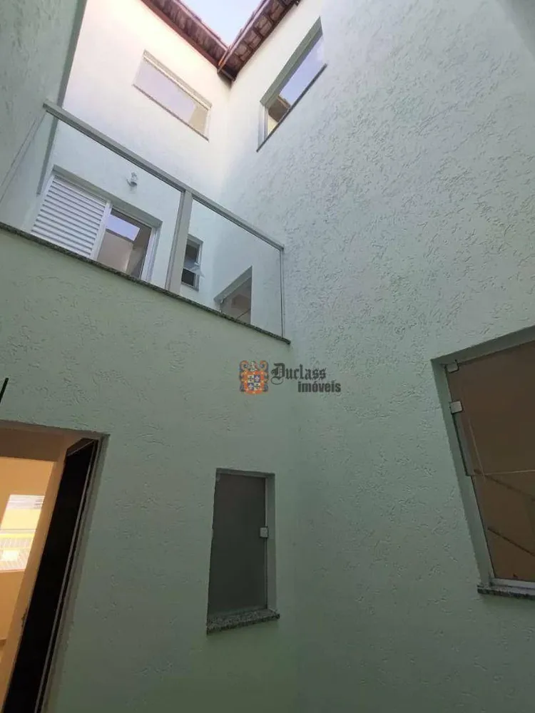 Sobrado, 3 quartos, 240 m² - Foto 1