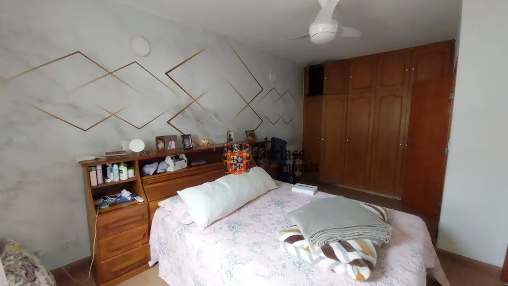Casa, 3 quartos, 202 m² - Foto 3