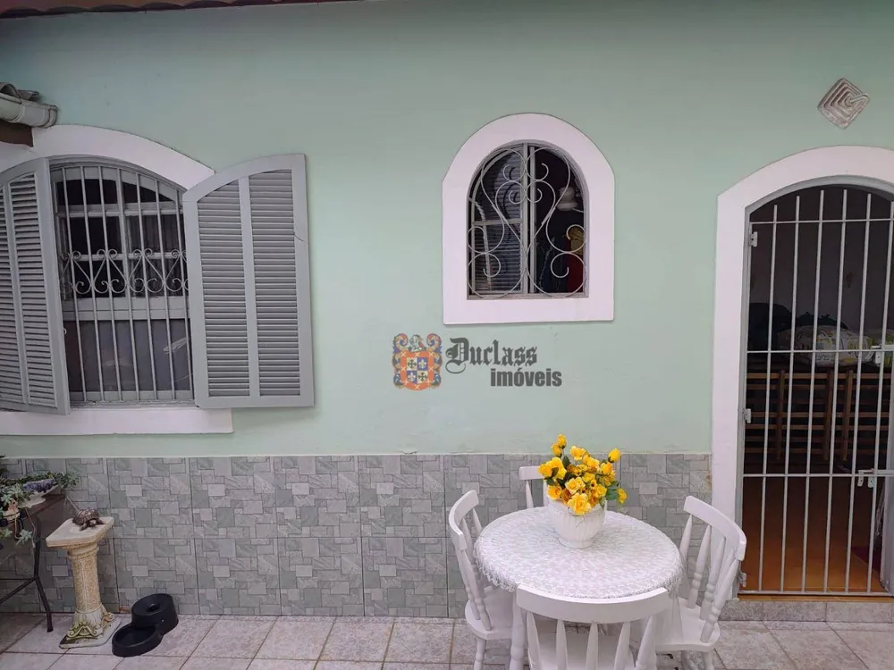 Casa, 3 quartos, 156 m² - Foto 2