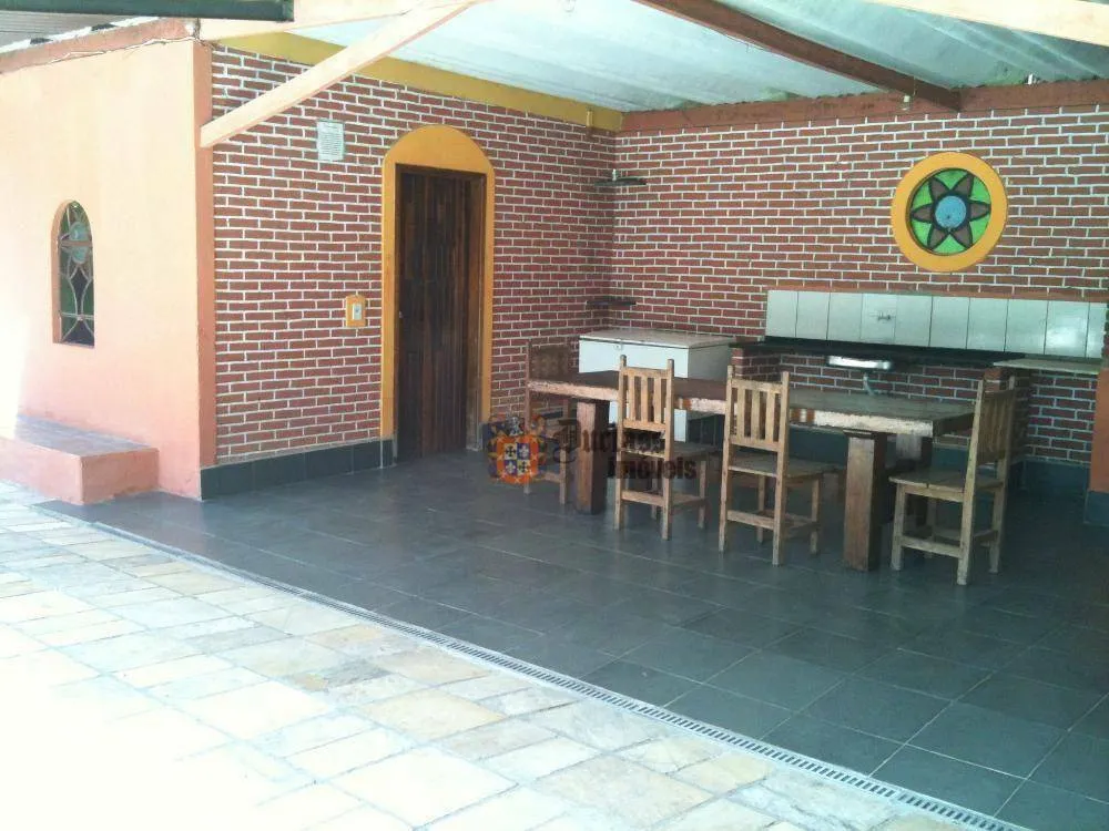 Sítio, 14 quartos, 3 hectares - Foto 8