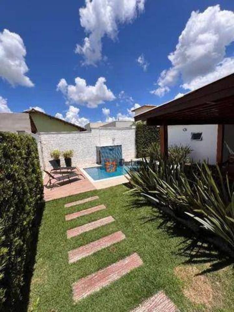 Casa de Condomínio à venda com 4 quartos, 344m² - Foto 2