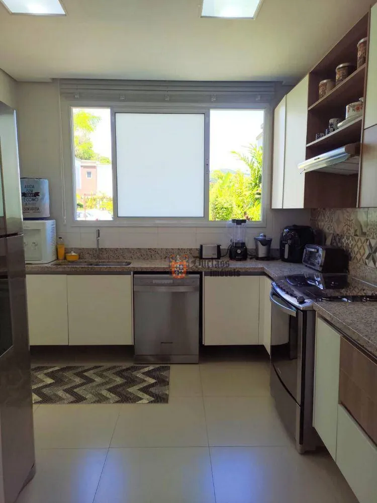 Sobrado, 4 quartos, 189 m² - Foto 1