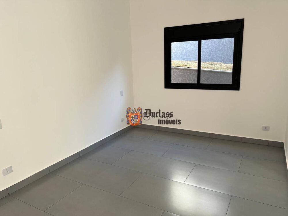 Chácara, 3 quartos, 1457 m² - Foto 4