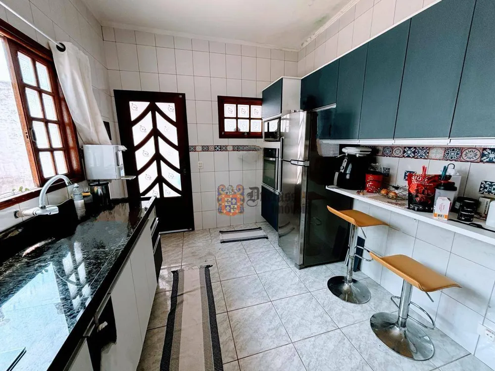 Sobrado, 3 quartos, 182 m² - Foto 6