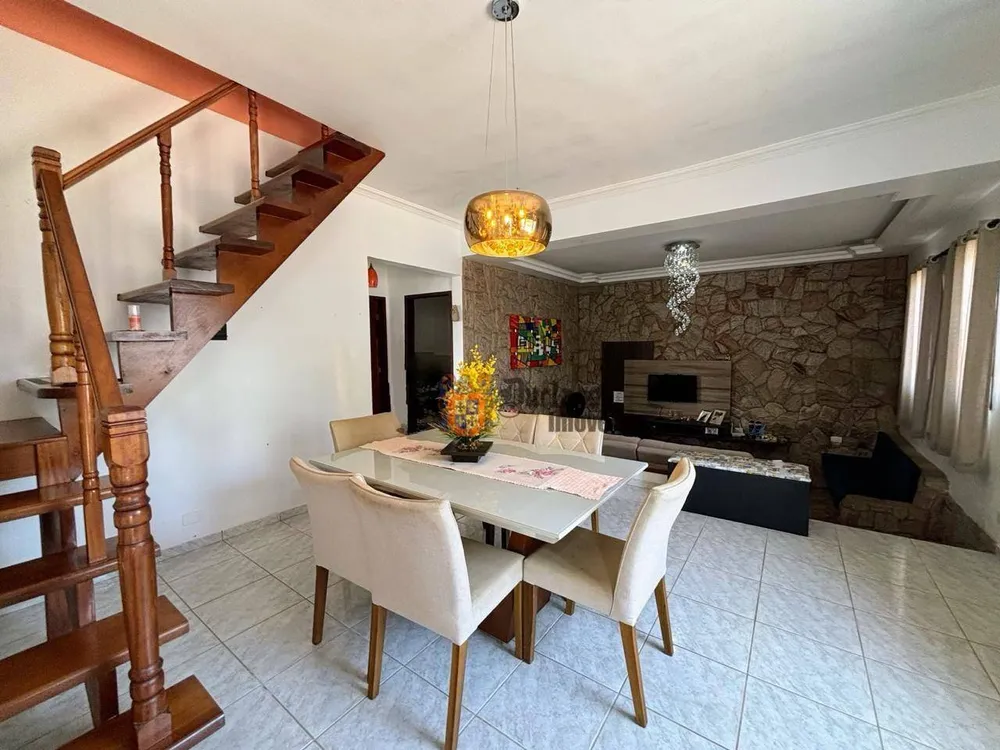 Sobrado, 3 quartos, 182 m² - Foto 4