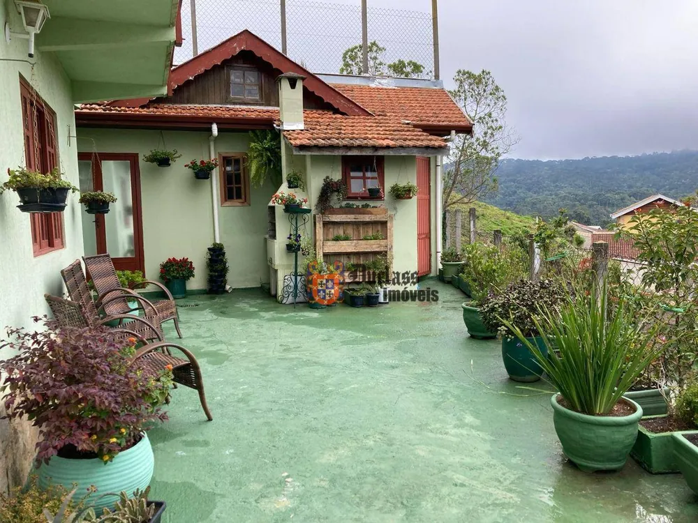 Sobrado, 4 quartos, 259 m² - Foto 1