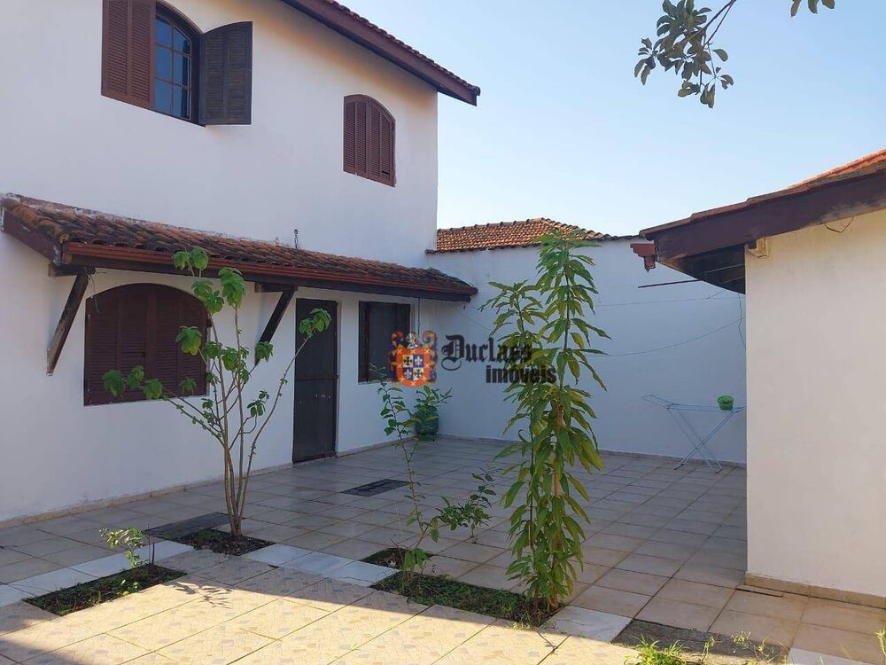 Sobrado, 3 quartos, 178 m² - Foto 3