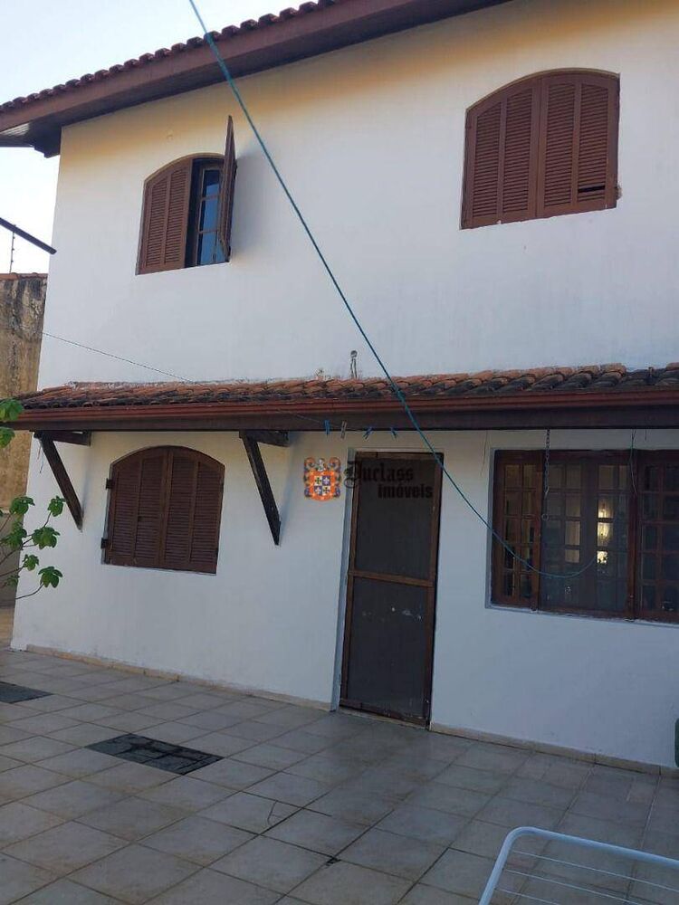 Sobrado, 3 quartos, 178 m² - Foto 2