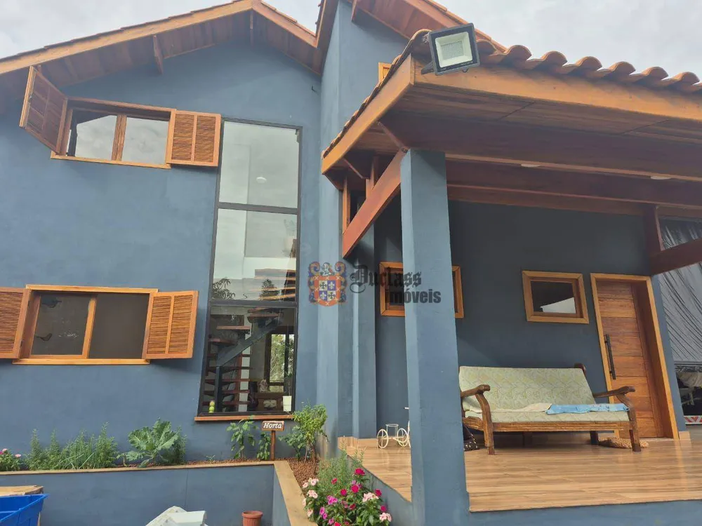 Chácara, 3 quartos, 1015 m² - Foto 2