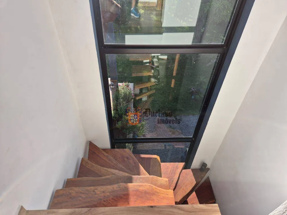 Chácara, 3 quartos, 1015 m² - Foto 4