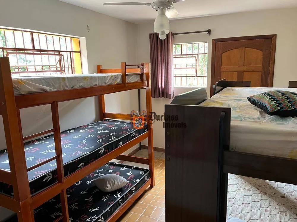 Chácara, 4 quartos, 2131 m² - Foto 4