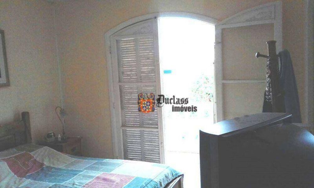 Casa, 3 quartos, 320 m² - Foto 3