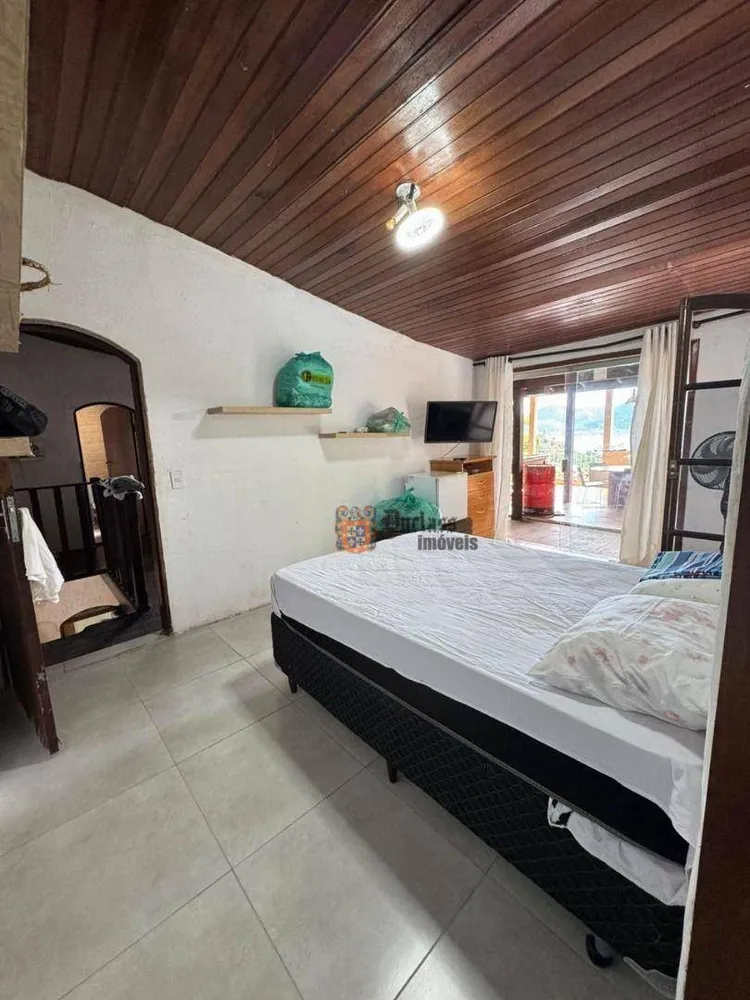 Casa, 5 quartos, 200 m² - Foto 5