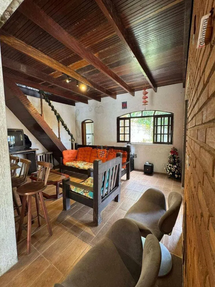 Casa, 5 quartos, 200 m² - Foto 2