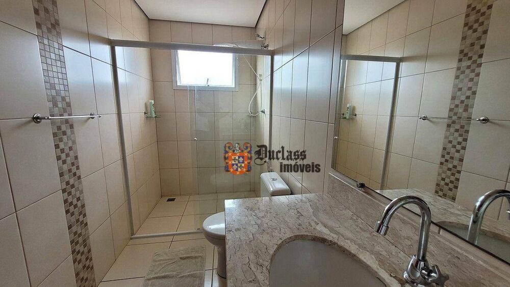 Casa de Condomínio à venda com 4 quartos, 324m² - Foto 4