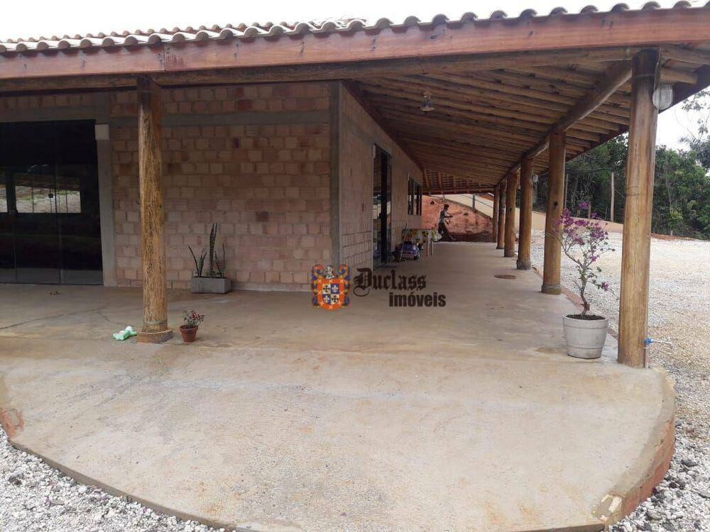 Chácara à venda com 3 quartos, 400m² - Foto 2